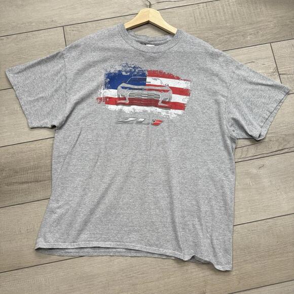 Y2K Camaro ZL1 Graphic T-Shirt Sz XL Gray USA Flag Muscle Car Tee Gildan Cotton - Picture 2 of 7